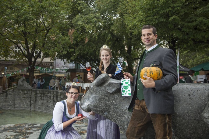 Johanna II - unsere neue Weinhoheit Johanna II - unsere neue Weinhoheit