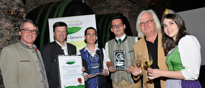 URBANI Convention der Weinbruderschaft Südsteiermark URBANI Convention der Weinbruderschaft Südsteiermark