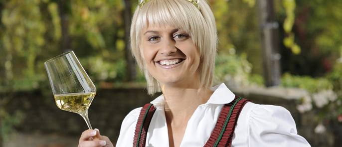 Die Weinkönigin spricht Die Weinkönigin spricht
