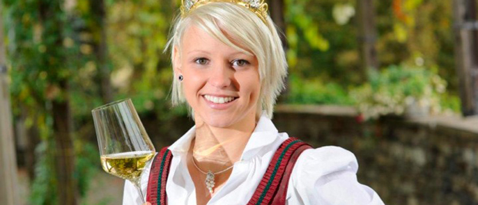 Weinhoheit Franziska am Wort Weinhoheit Franziska am Wort